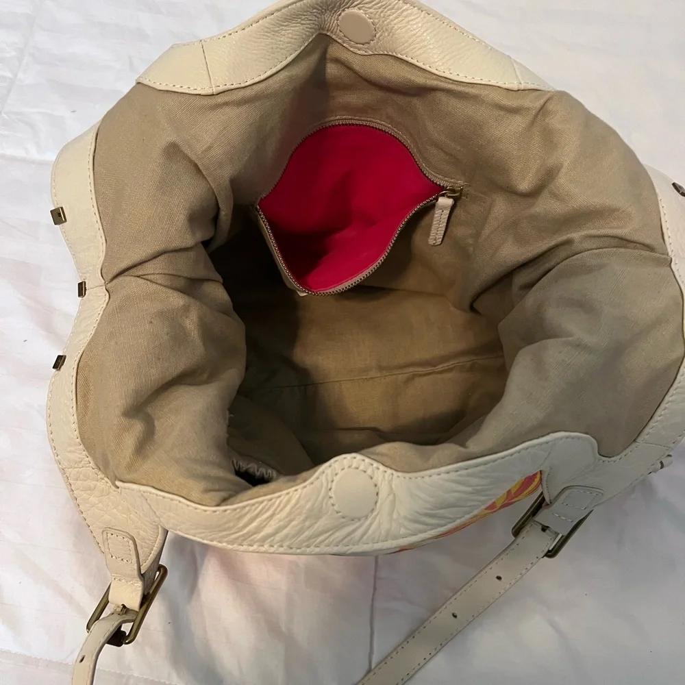 Handbag - Picture 3 of 3